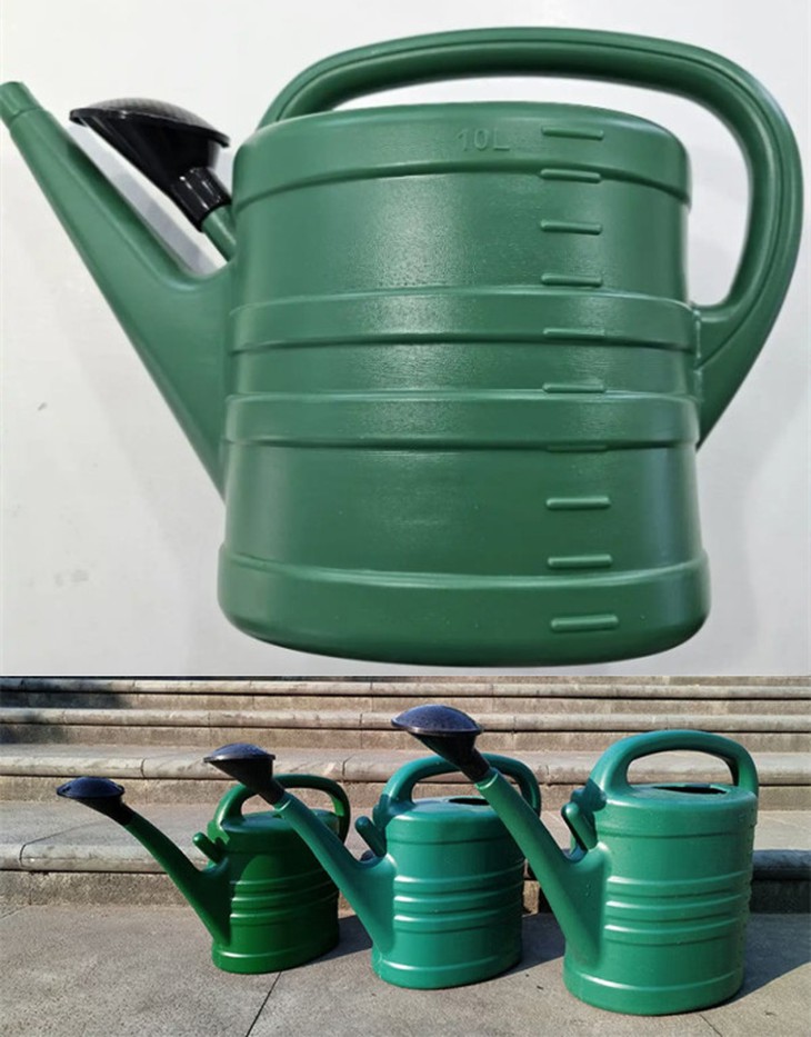 1 Multi-Purpose Plastic Watering Can China factory direct sale 1 Multi-Purpose Plastic Watering Can China factory direct sale